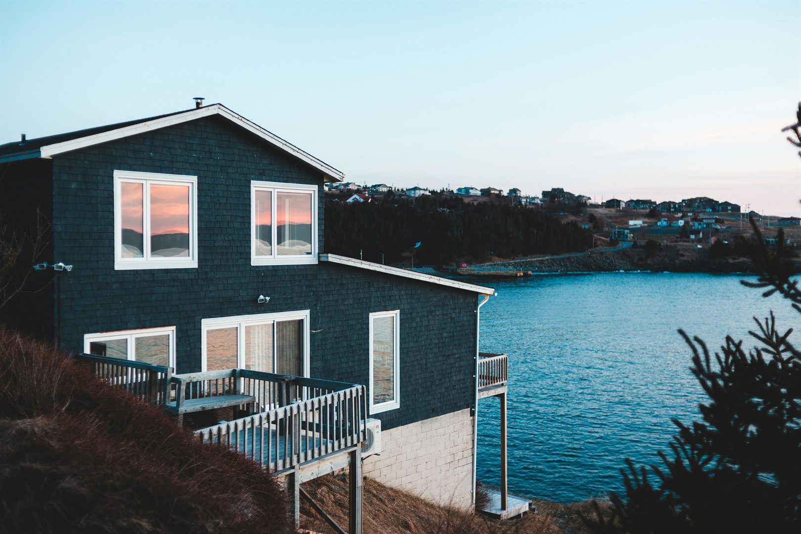 boathouse-on-the-lake
